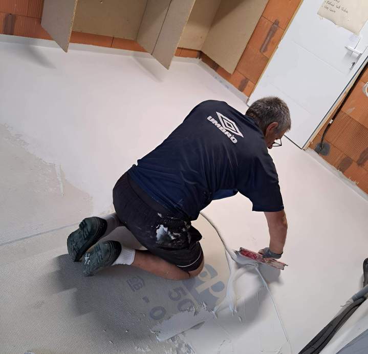 Travaux de revêtement de sols et de murs